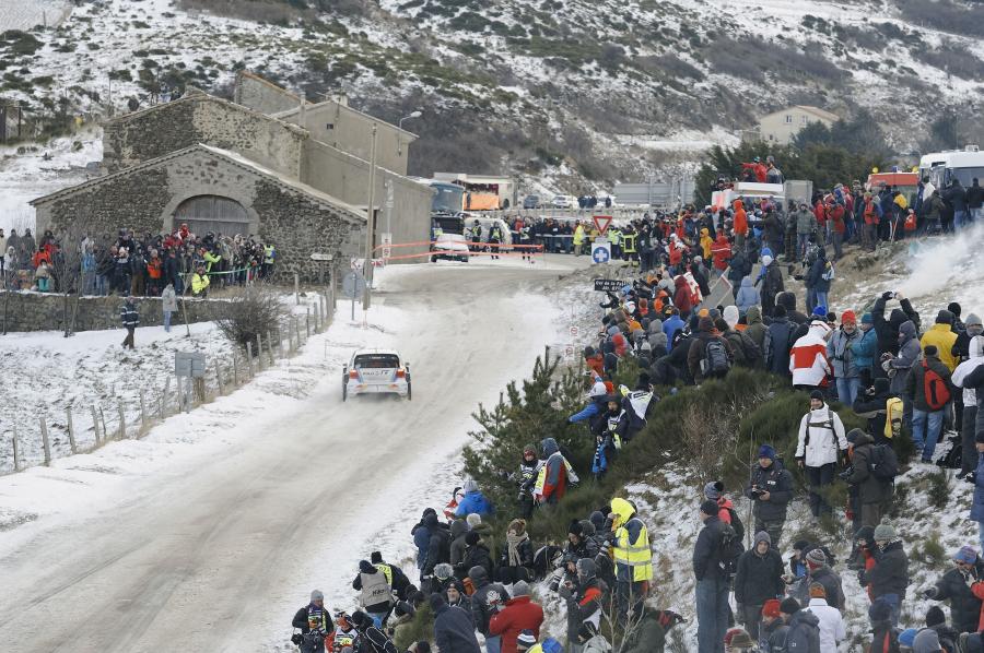  Volkswagen Polo R WRC Monte Carlo 2013 года  (фото 8 из 15)